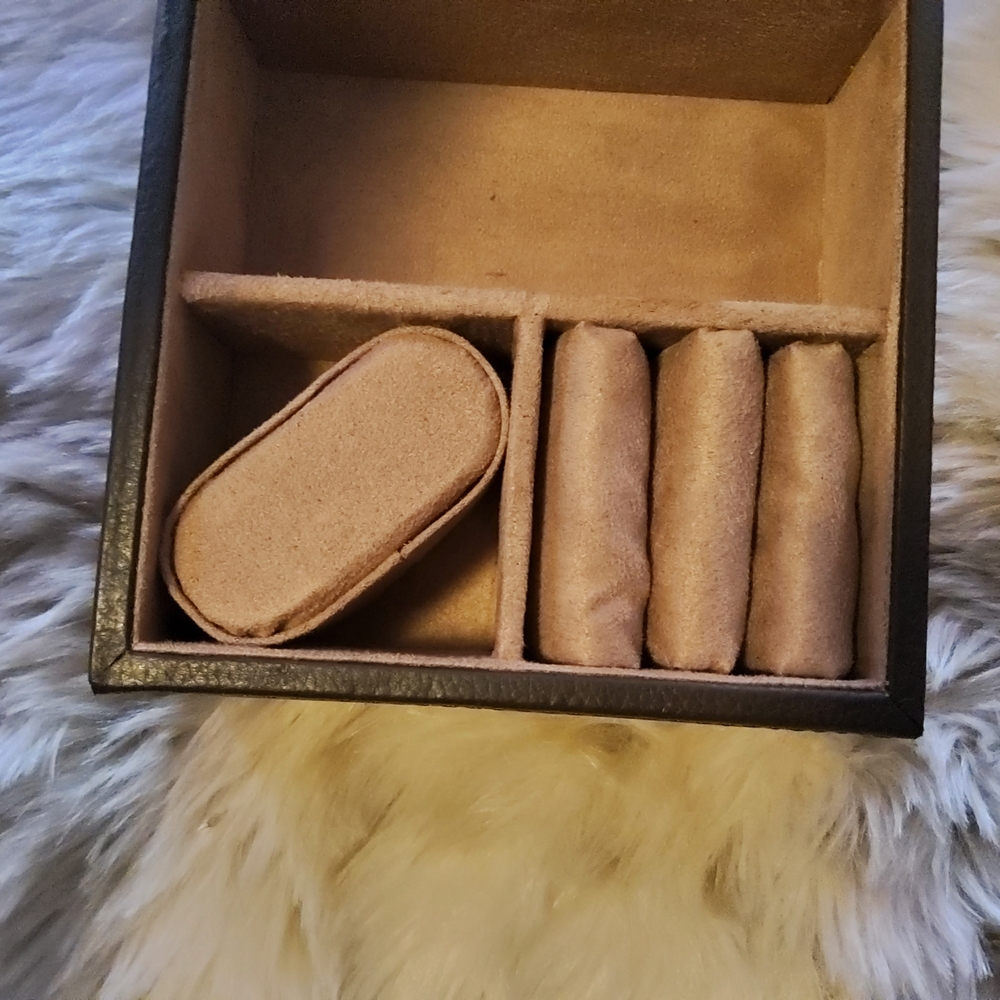 Pottery Barn Colby Leather Travel Box "Espresso" EUC - Picture 7 of 11